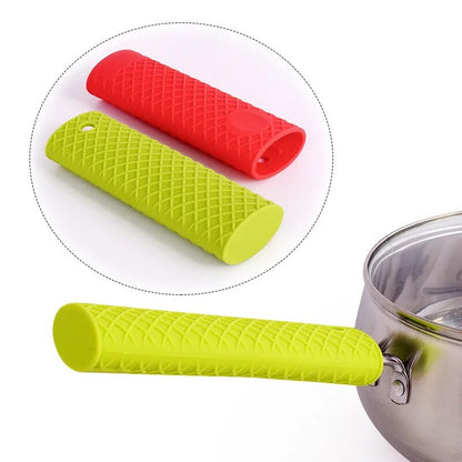 1Pcs Cookware Parts Unique Kitchen Silicone Pot Pan Handle Saucepan Holder Sleeve Slip Cover Grip Cookware Parts Random Color